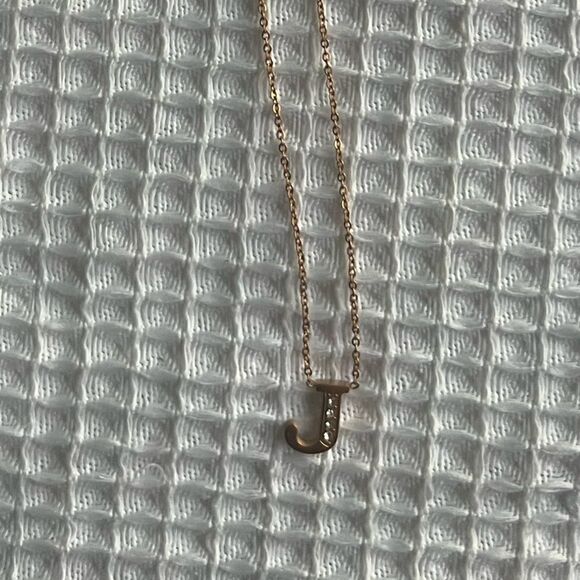 NWT Stainless Steel Gold Tone J Initial Pendant Necklace letter J - Picture 1 of 5